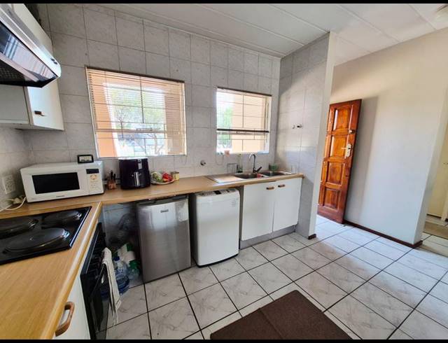 2 BEDROOM APARTMENT FOR SALE IN RANDHART